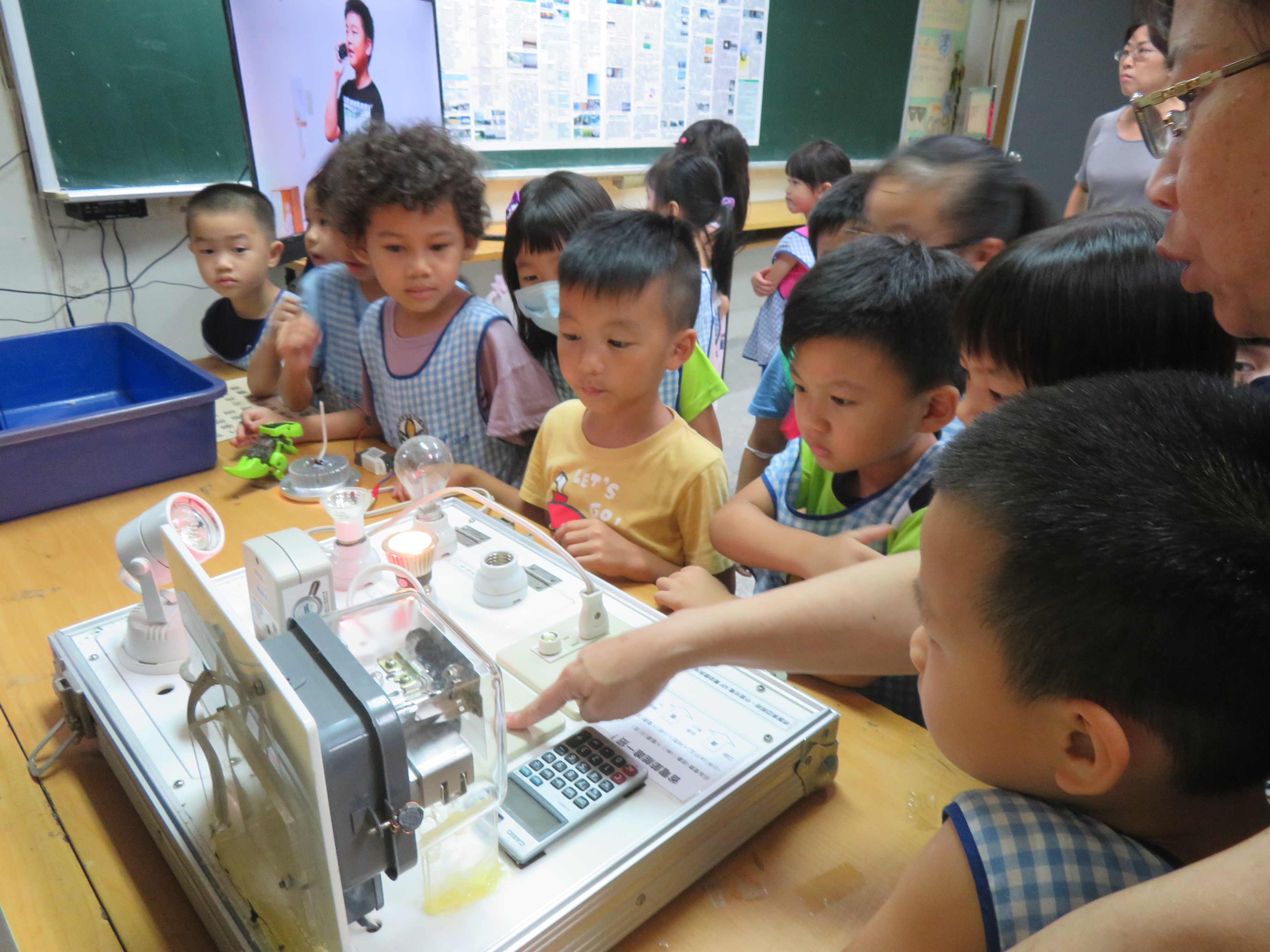 新北市深坑區深坑國民小學